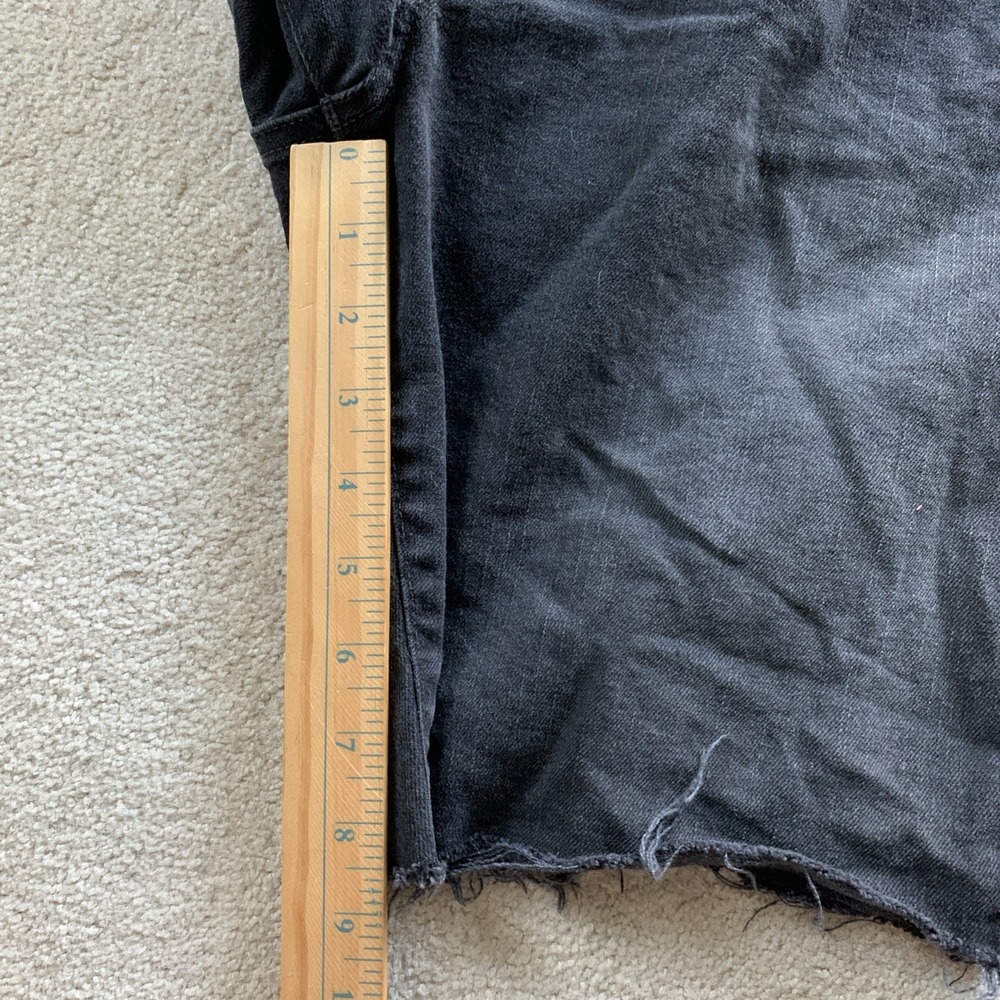 Madewell 9" Denim Shorts in Everton Wash Mens 36 Black Raw Hem Summer Outdoor - Picture 6 of 12